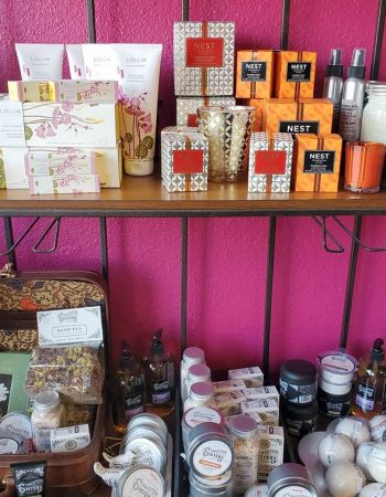 Crave Consignment – Women’s Boutique