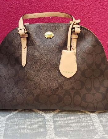 Crave Consignment – Women’s Boutique